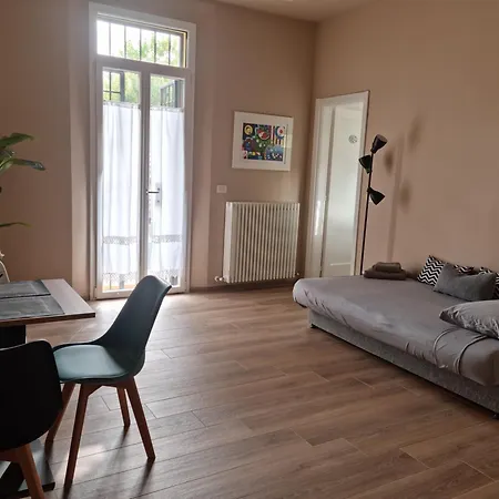 Alemanni54 - Apartamento *